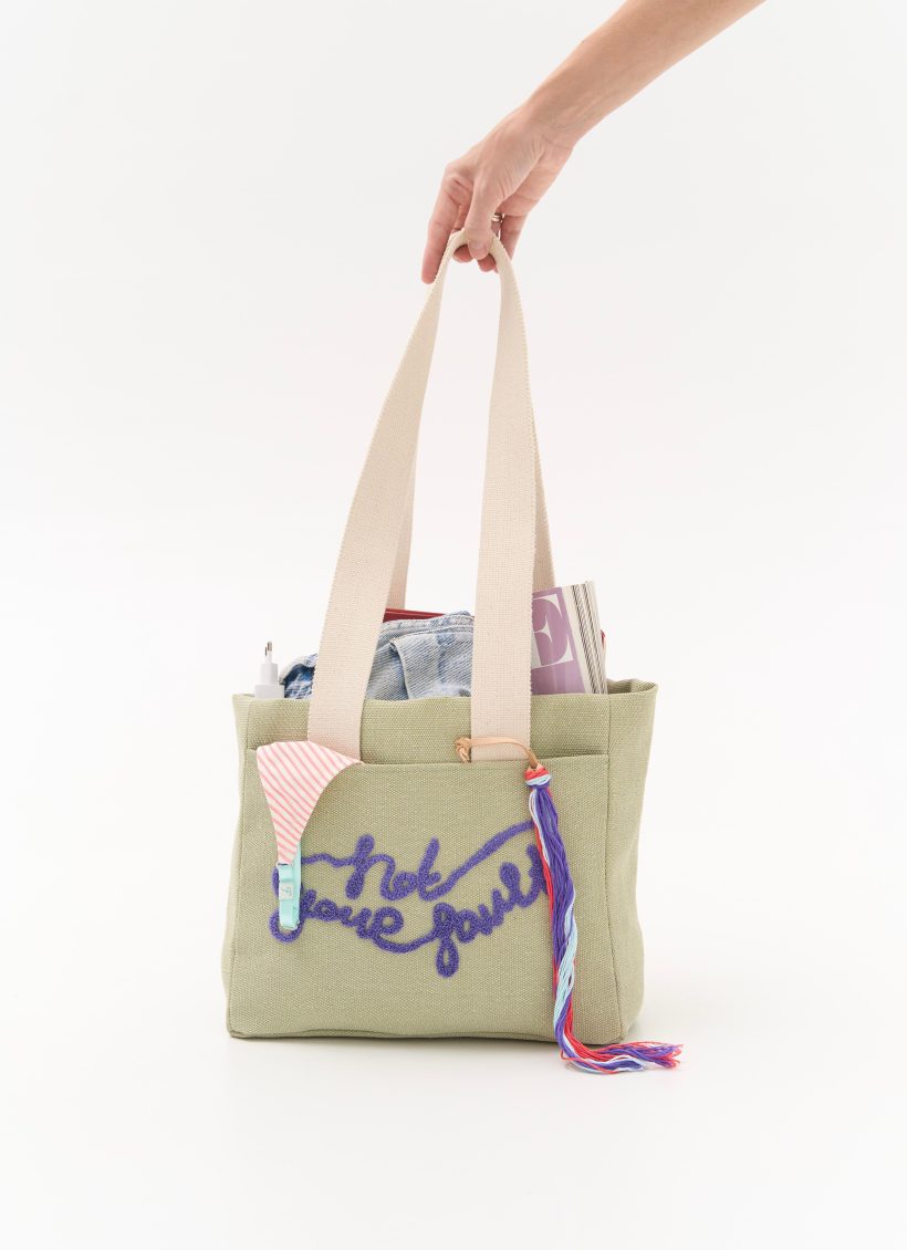 bag-custom-bag-2.jpg Стильні унікальні сумки Not Your Fault