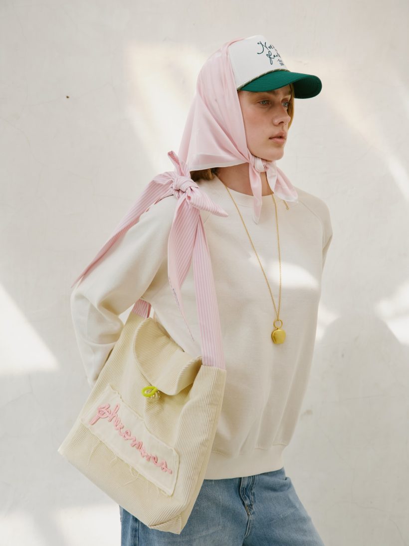 Pheromones bag style