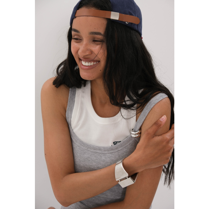 stone slim + cloud tank + hat